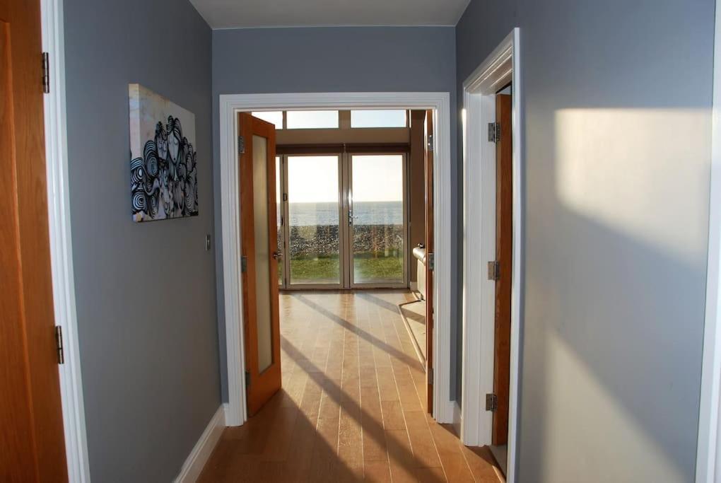 Wow I'M Living On The Beach. Luxury 4 Bed Sleeps 8 Pagham Exterior foto